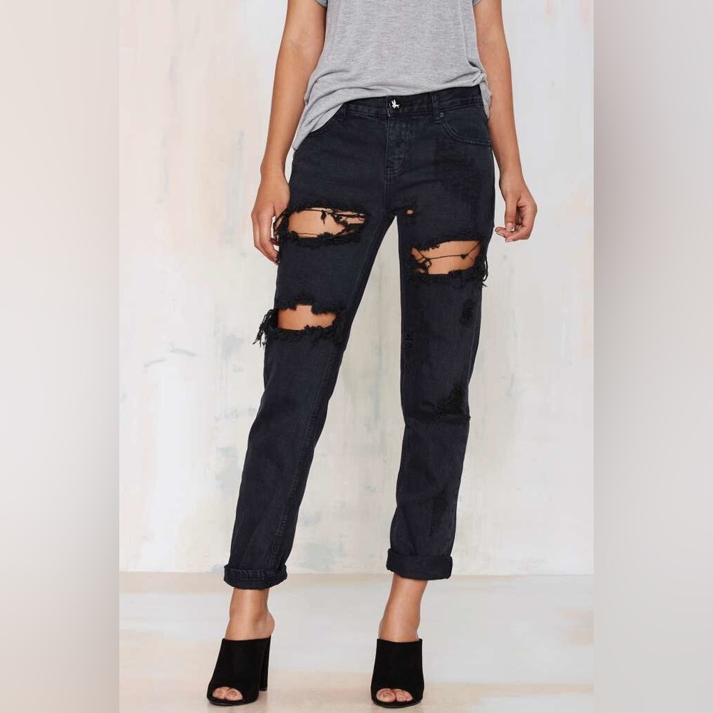 One Teaspoon One Awesome Baggies destroyed faded black denim jeans